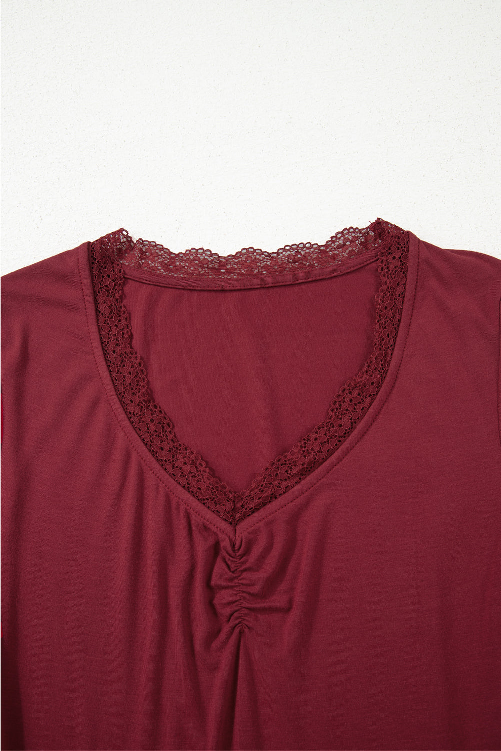 Red Dahlia Lace-trimmed Sweetheart Neckline Ruched Detail Long Sleeve T-shirt